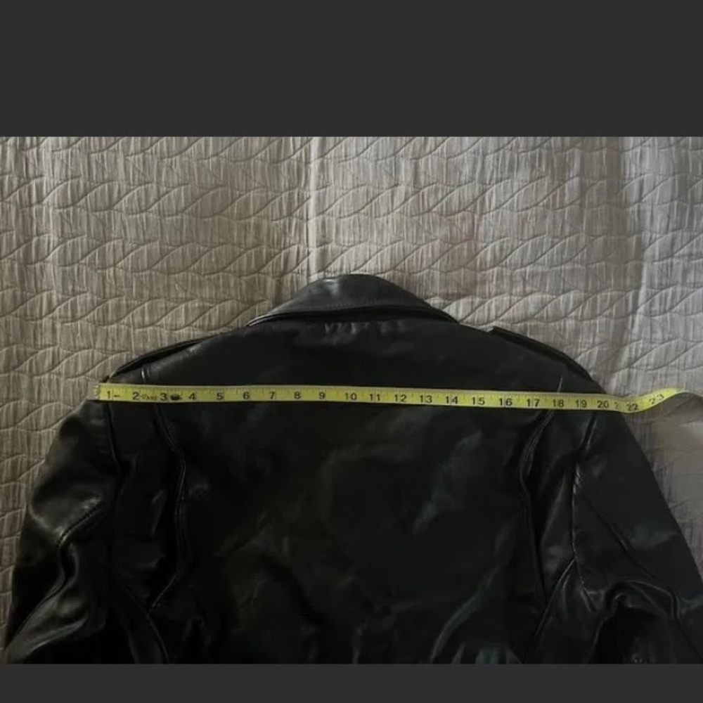Mint condition vintage leather jacket - Picture 8 of 10